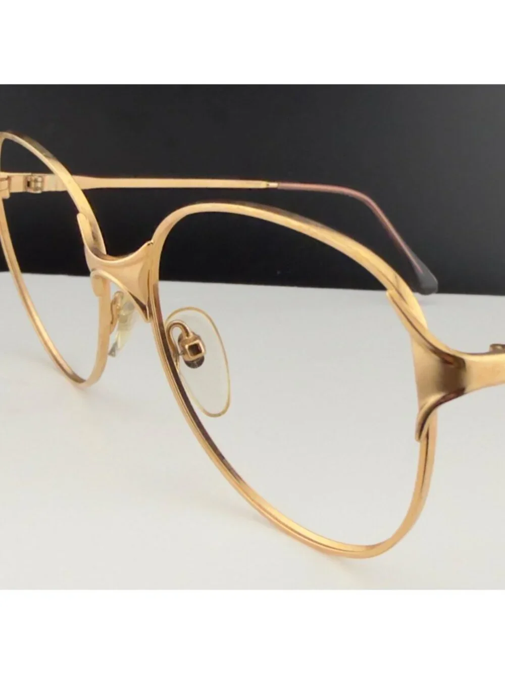 Vintage Terri Brogan Marcolin Gold Metal Frame Eyeglasses Frames 54 16 135